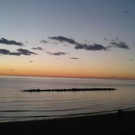 Pensionat Bay Luxury Anzio